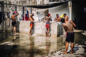 Fijne afkoelingsplek voor op succes jagende Nederlandse officieren van justitie: de ‘douches’ van het Bangkok ‘Hilton’